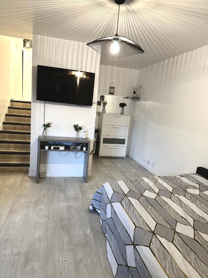 Jolie Appartement Duplex 2 Min Gare-Disney Et Paris 15 Min 누와시 르 그헝 외부 사진