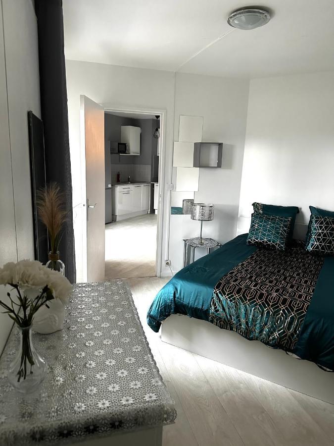 Jolie Appartement Duplex 2 Min Gare-Disney Et Paris 15 Min 누와시 르 그헝 외부 사진