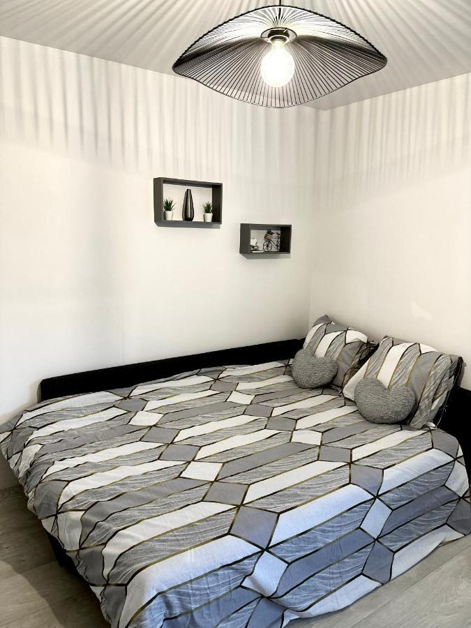 Jolie Appartement Duplex 2 Min Gare-Disney Et Paris 15 Min 누와시 르 그헝 외부 사진